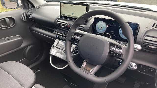 Hyundai INSTER 85kW 01 49kWh 5dr Auto Electric Hatchback