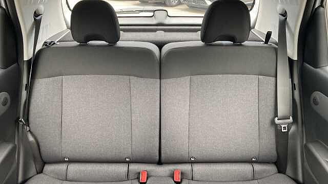 Hyundai INSTER 85kW 01 49kWh 5dr Auto Electric Hatchback
