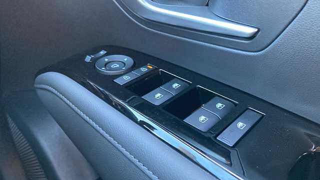 Hyundai TUCSON 1.6T 239 Hybrid Black Line 5dr Auto Hybrid Estate