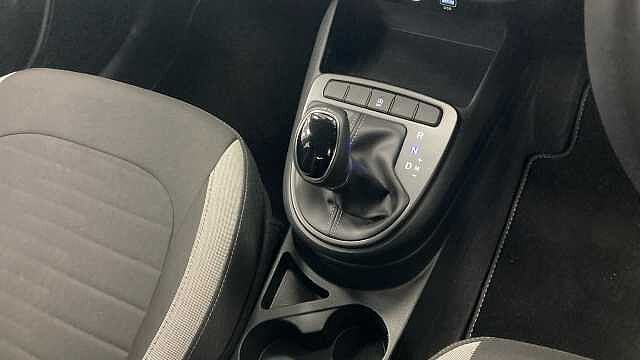 Hyundai I10 1.0 [63] Advance 5dr Auto [Nav] Petrol Hatchback Black