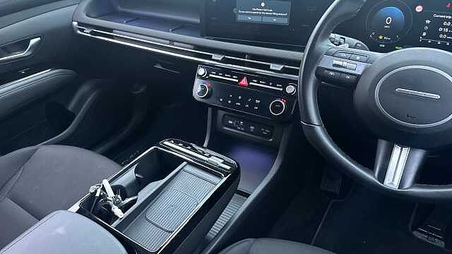 Hyundai TUCSON 1.6T Hybrid Advance 5dr Auto Hybrid Estate Grey