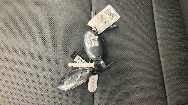 Hyundai KONA 1.0T 100 Ultimate 5dr Petrol Hatchback Pearl - Abyss Black