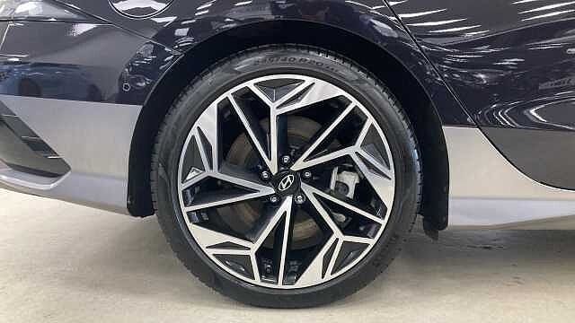 Hyundai IONIQ 6 239kW Ultimate 77kWh 4dr AWD Auto Electric Saloon Additional Pearl - Biophilic Blue