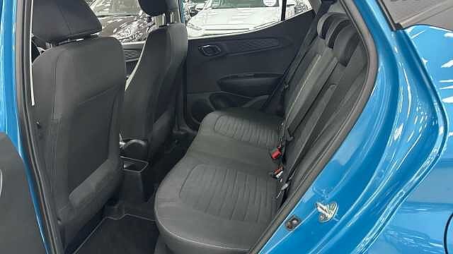 Hyundai i10 1.2 MPi SE Connect 5dr Petrol Hatchback