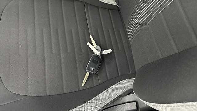 Hyundai i10 1.2 MPi SE Connect 5dr Petrol Hatchback