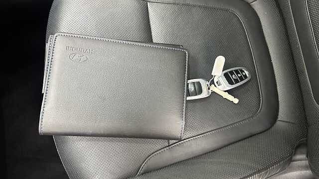 Hyundai TUCSON 1.6 TGDi Ultimate 5dr 2WD Petrol Estate Black