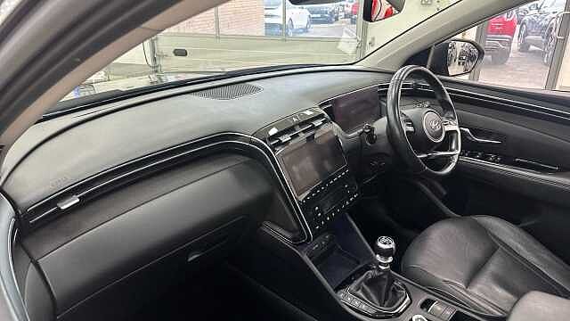 Hyundai TUCSON 1.6 TGDi Ultimate 5dr 2WD Petrol Estate Black