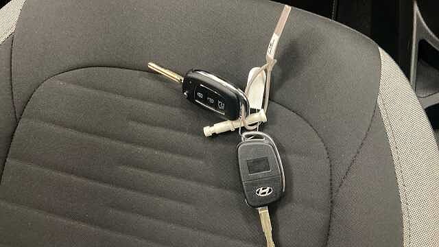 Hyundai i10 1.0 MPi SE Connect 5dr Petrol Hatchback