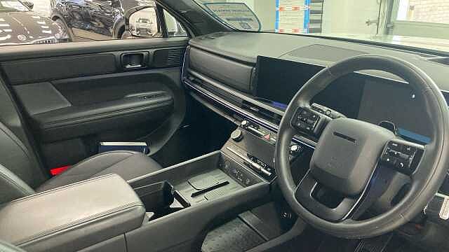 Hyundai SANTA FE 1.6 TGDi Plug-in Hybrid Calligraphy 5dr 4WD Auto Estate