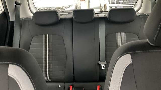 Hyundai I10 1.0 MPi SE Connect 5dr Petrol Hatchback White