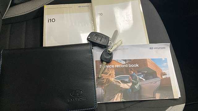 Hyundai I10 1.0 MPi SE Connect 5dr Petrol Hatchback White