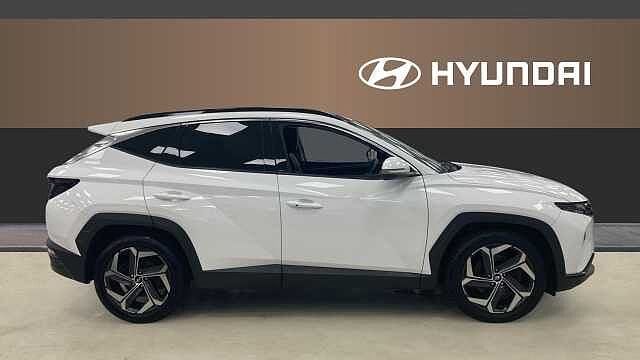 Hyundai TUCSON 1.6 TGDi Ultimate 5dr 2WD Petrol Estate White