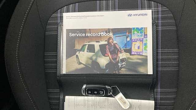 Hyundai I10 1.2 [79] Premium 5dr Auto [Nav] Petrol Hatchback Phantom Black - Pearl