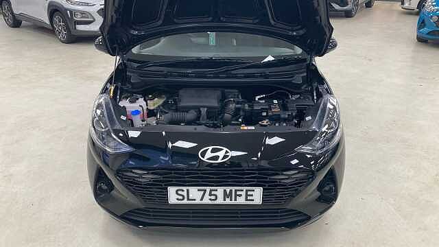 Hyundai I10 1.2 [79] Premium 5dr Auto [Nav] Petrol Hatchback Phantom Black - Pearl