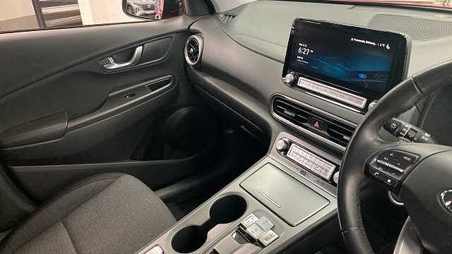 Hyundai KONA 100kW Premium 39kWh 5dr Auto Electric Hatchback