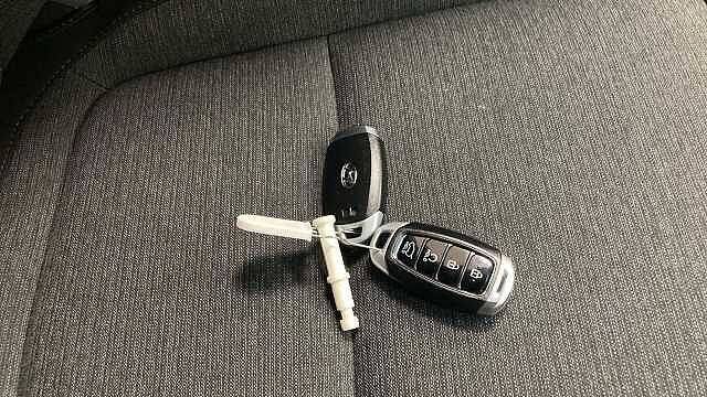 Hyundai KONA 100kW Premium 39kWh 5dr Auto Electric Hatchback