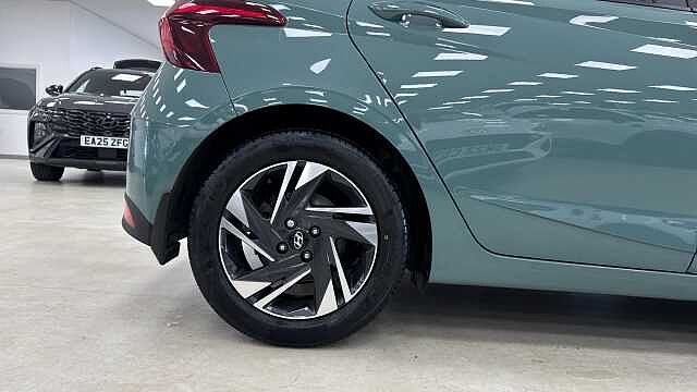 Hyundai I20 1.0T GDi 48V MHD SE Connect 5dr Petrol Hatchback Green