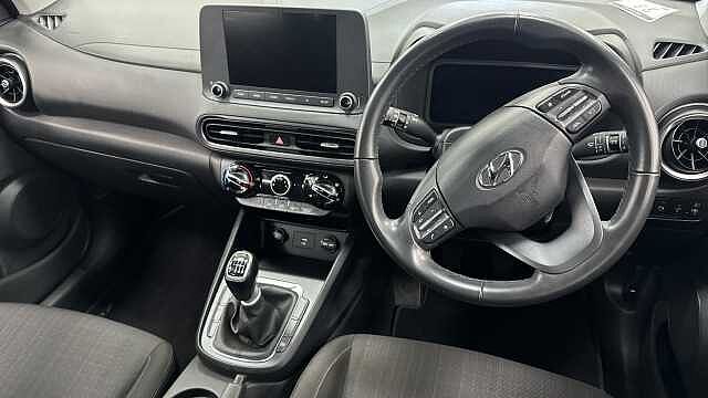 Hyundai KONA 1.0 TGDi 48V MHEV SE Connect 5dr Petrol Hatchback Black