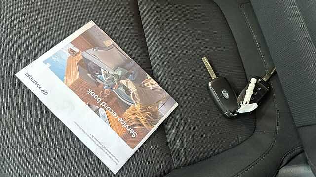 Hyundai KONA 1.0 TGDi 48V MHEV SE Connect 5dr Petrol Hatchback Black