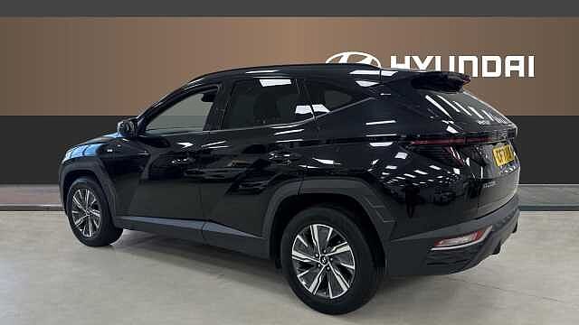 Hyundai TUCSON 1.6 TGDi 48V MHD SE Connect 5dr 2WD DCT Black