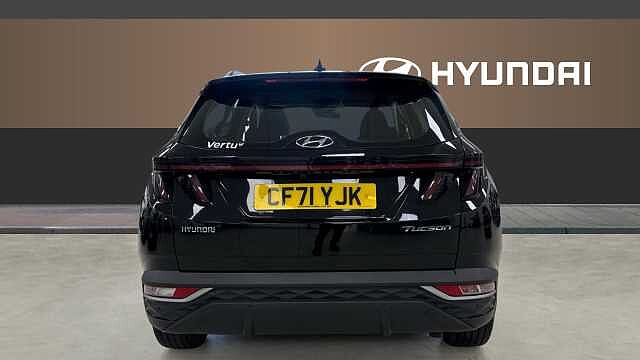 Hyundai TUCSON 1.6 TGDi 48V MHD SE Connect 5dr 2WD DCT Black