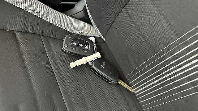 Hyundai I10 1.0 [63] Advance 5dr [Nav] Black