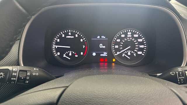 Hyundai TUCSON 1.6 GDi SE Nav 5dr 2WD Red