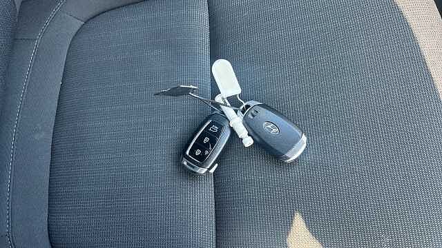 Hyundai KONA 1.6 GDi Hybrid Premium 5dr DCT Grey