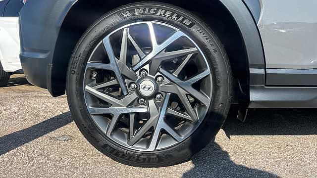 Hyundai KONA 1.6 GDi Hybrid Premium 5dr DCT Grey