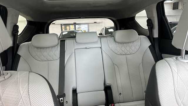 Hyundai SANTA FE 1.6 TGDi Plug-in Hybrid Ultimate 5dr 4WD Auto