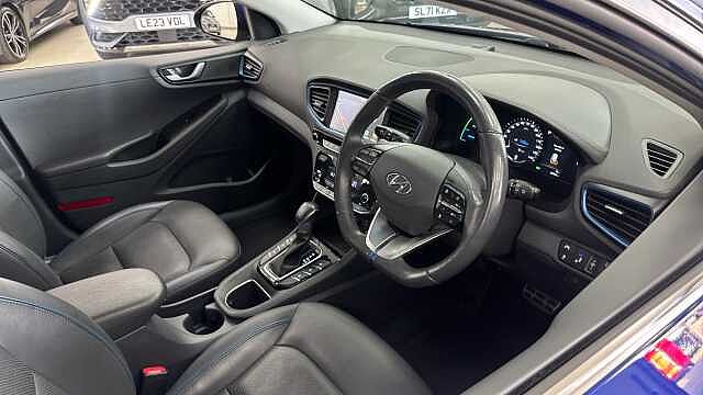 Hyundai IONIQ 1.6 GDi Hybrid Premium SE 5dr DCT
