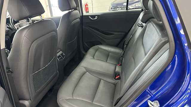 Hyundai IONIQ 1.6 GDi Hybrid Premium SE 5dr DCT
