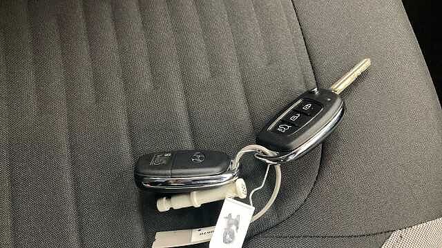 Hyundai i10 1.0 [63] Advance 5dr Auto [Nav]