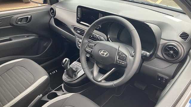 Hyundai i10 1.0 [63] Advance 5dr Auto [Nav]