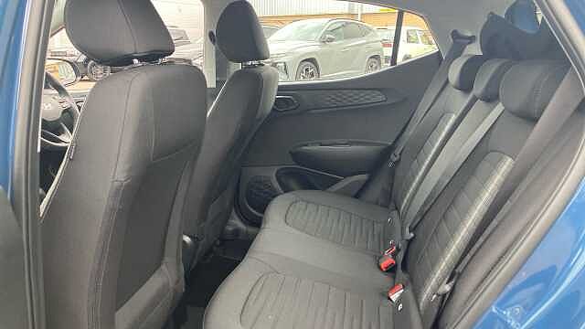 Hyundai i10 1.0 [63] Advance 5dr Auto [Nav]