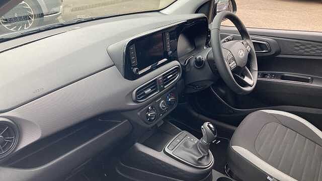 Hyundai i10 1.0 [63] Advance 5dr Auto [Nav]