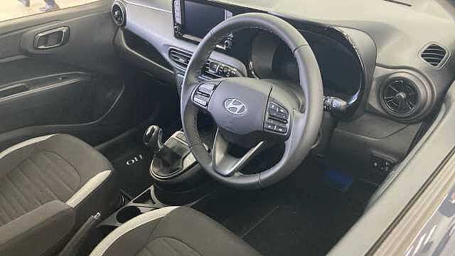 Hyundai i10 1.2 [79] Advance 5dr [Nav]