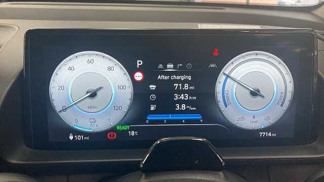 Hyundai INSTER 85kW 02 49kWh 5dr Auto White