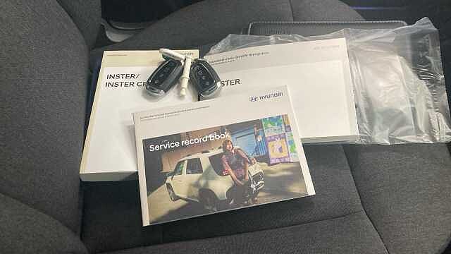 Hyundai INSTER 85kW 02 49kWh 5dr Auto White