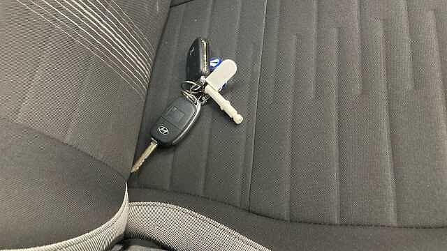 Hyundai i10 1.2 MPi SE Connect 5dr Auto