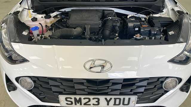 Hyundai i10 1.2 MPi SE Connect 5dr Auto