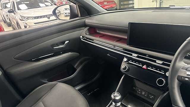 Hyundai TUCSON 1.6T 150 Black Line 5dr Pearl - Abyss Black