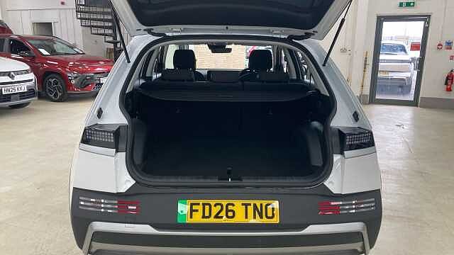 Hyundai IONIQ 5 125kW Advance 63 kWh 5dr Auto Special Solid - Atlas White