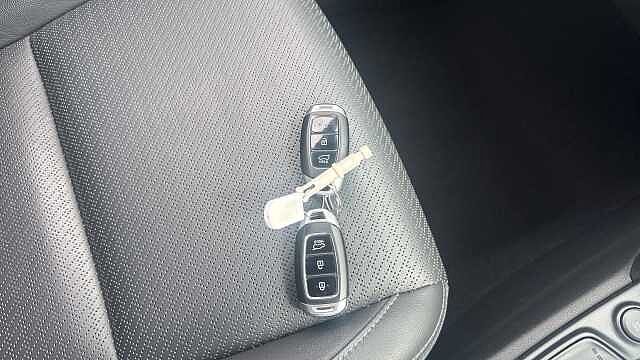 Hyundai KONA 1.6T GDi Blue Drive Premium GT 5dr 4WD DCT