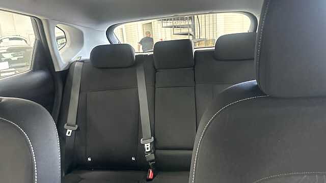 Hyundai KONA 1.6T 138 Advance 5dr Black