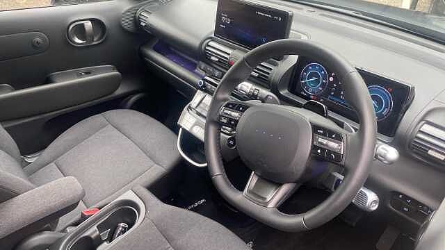 Hyundai INSTER 85kW 02 49kWh 5dr Auto Electric Hatchback