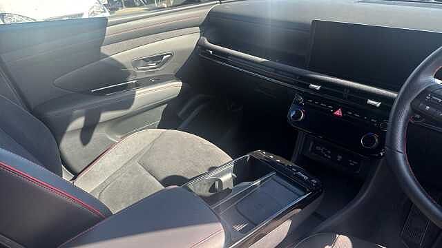 Hyundai TUCSON 1.6T Plug-in Hybrid N Line 5dr 4WD Auto Estate