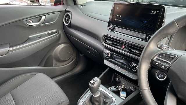 Hyundai KONA 1.0 TGDi 48V MHEV Premium 5dr Petrol Hatchback