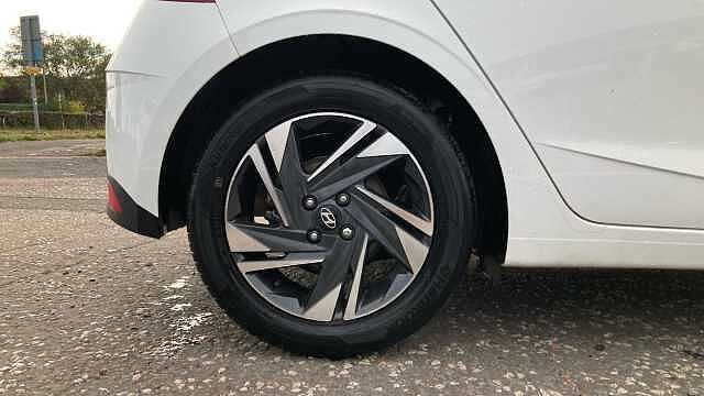 Hyundai i20 1.0T GDi 48V MHD SE Connect 5dr Petrol Hatchback