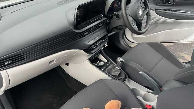 Hyundai BAYON 1.0 TGDi Ultimate 5dr Petrol Hatchback White